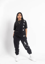 Load image into Gallery viewer, WMS "Creativity" Oversized tee
